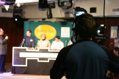 Windsor "Geeks" Return To Defend "Best Costume" award in Family Feud - March 2006 